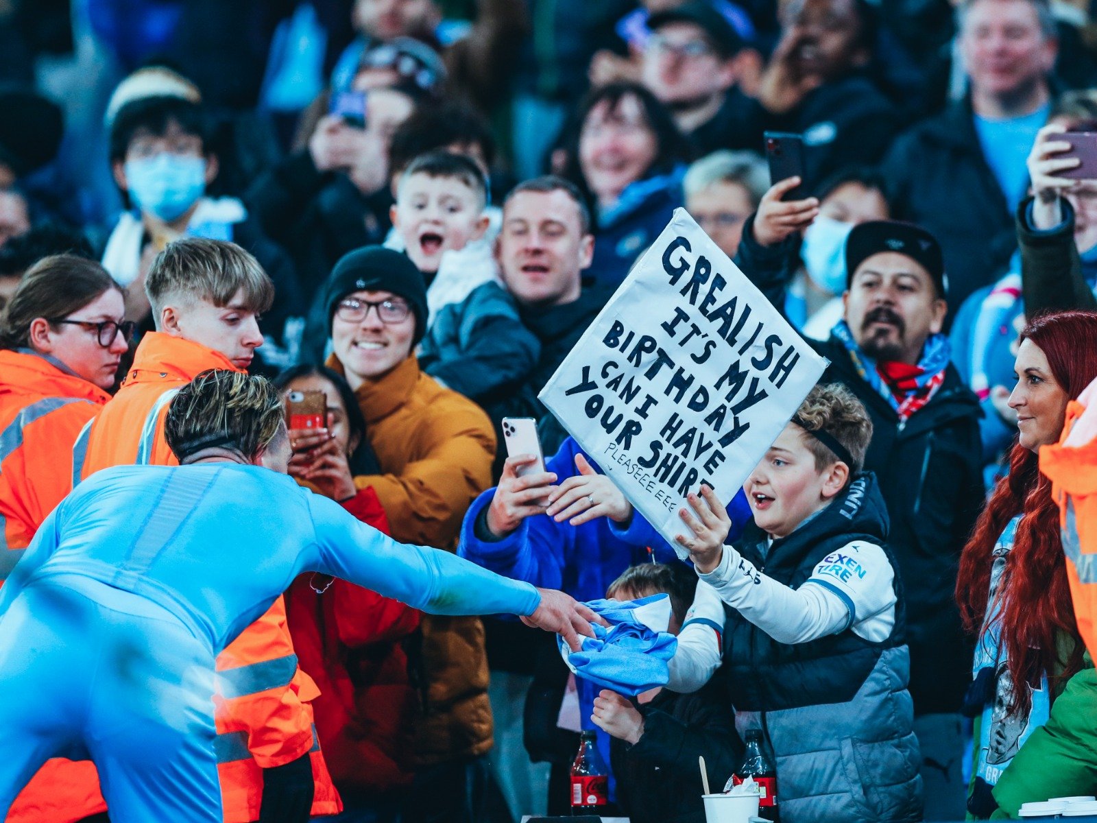 商业活动的 商业活动的